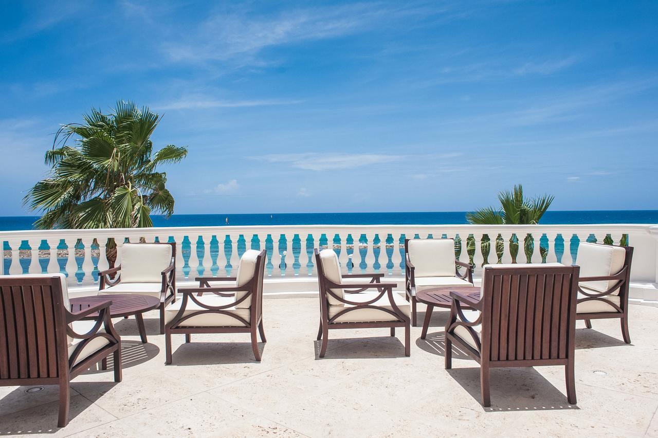 Palmyra Luxury Beach Condos Бухта Монтего Экстерьер фото