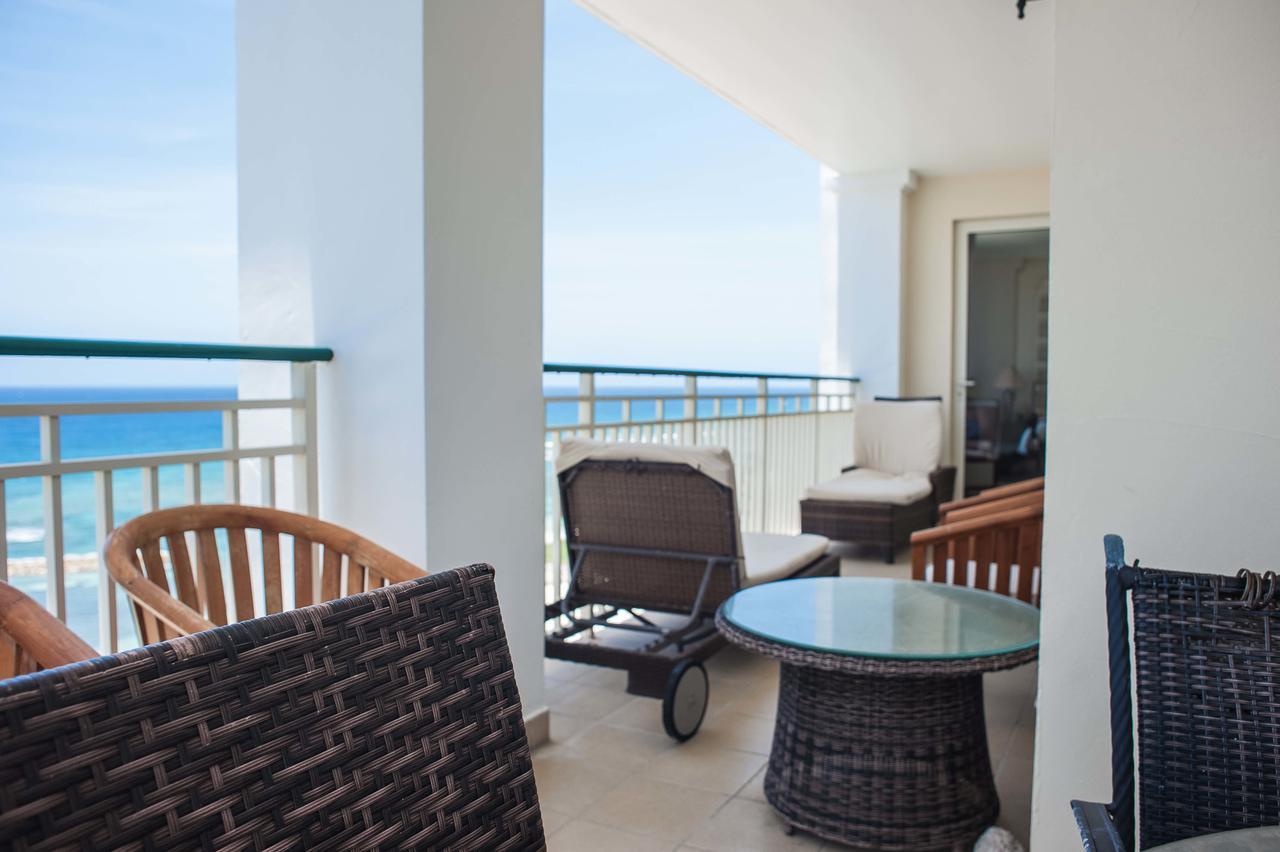 Palmyra Luxury Beach Condos Бухта Монтего Экстерьер фото